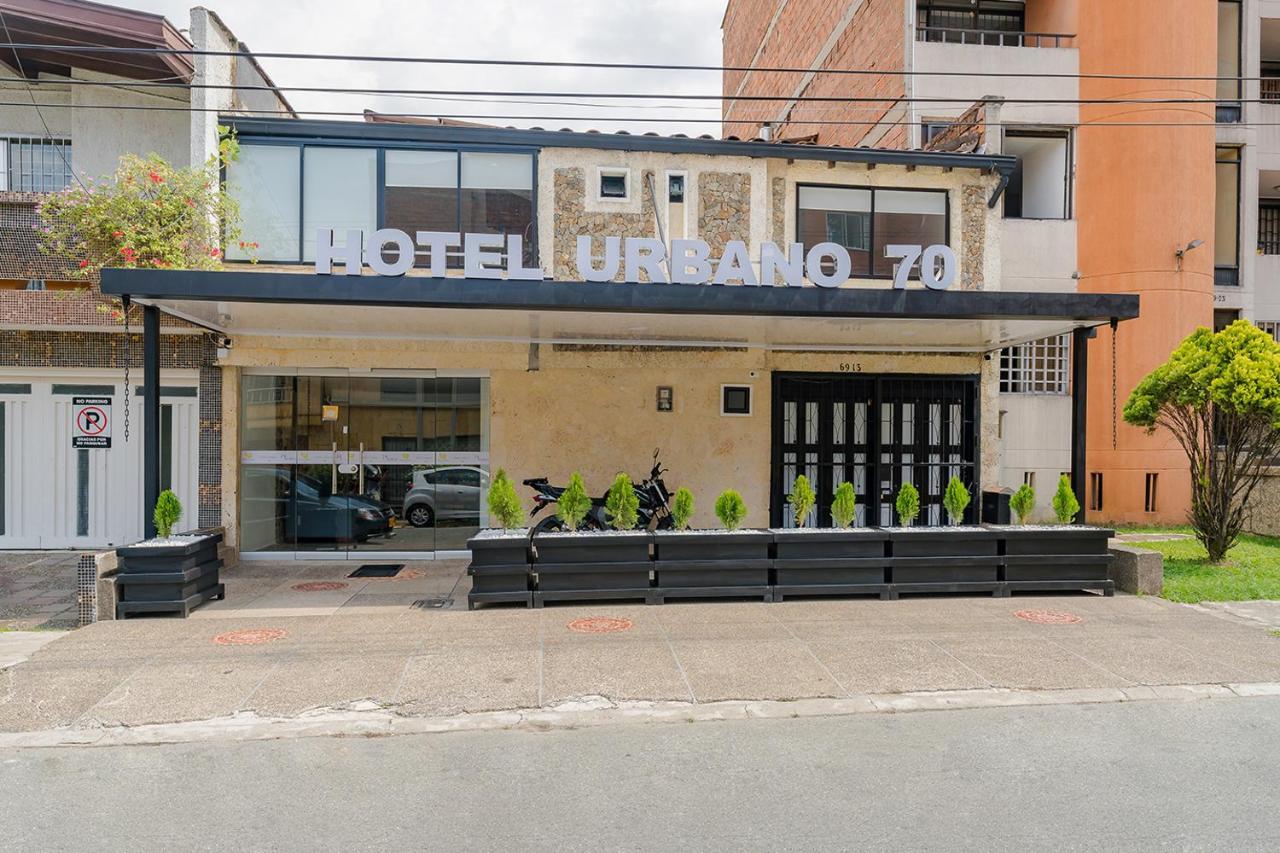 Hotel Urbano 70 Medellin Exterior photo